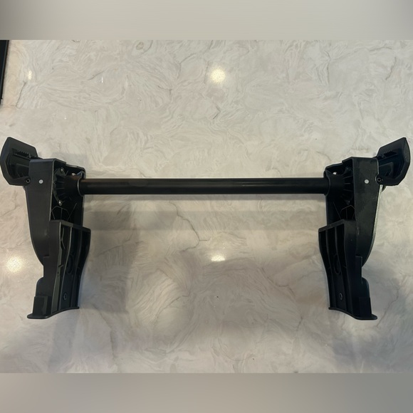 Britax Car Seat Adapter for Veer Wagon - Picture 1 of 2